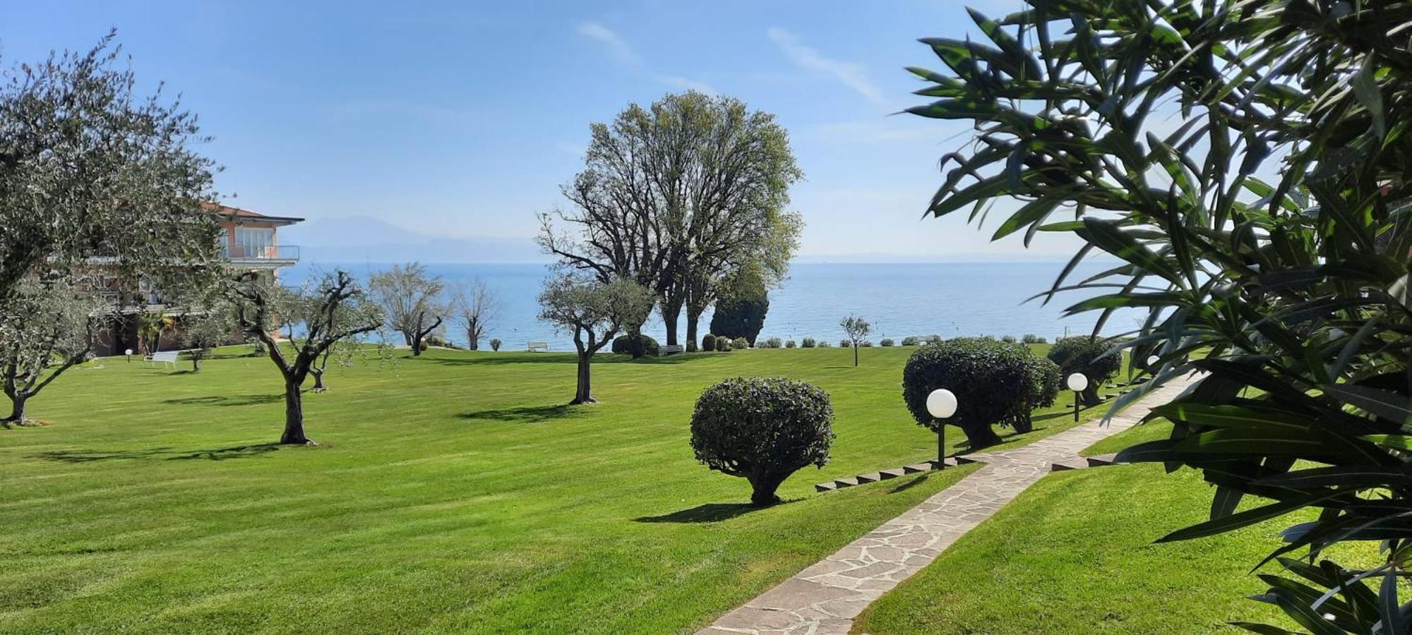 Hotel Florence Manerba del Garda Værelse billede