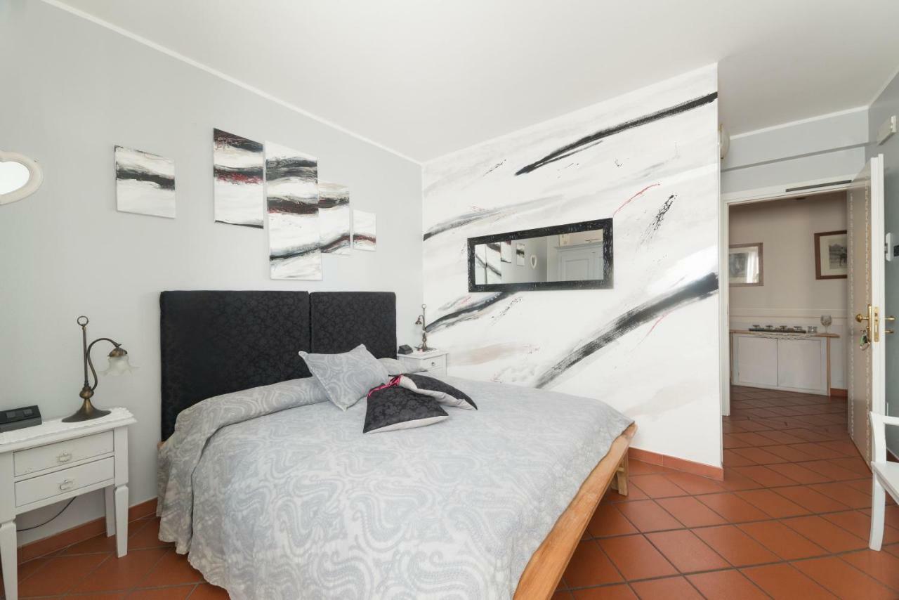 Hotel Florence Manerba del Garda Eksteriør billede